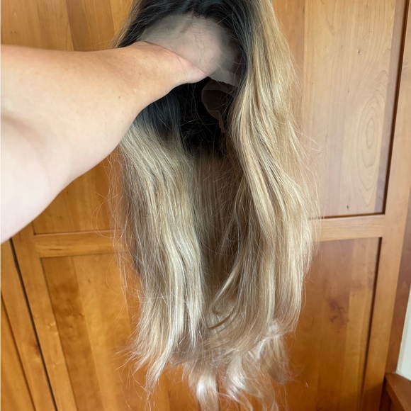 Lit Unicorns Caramel wig 24” *NEW* - Picture 5 of 9